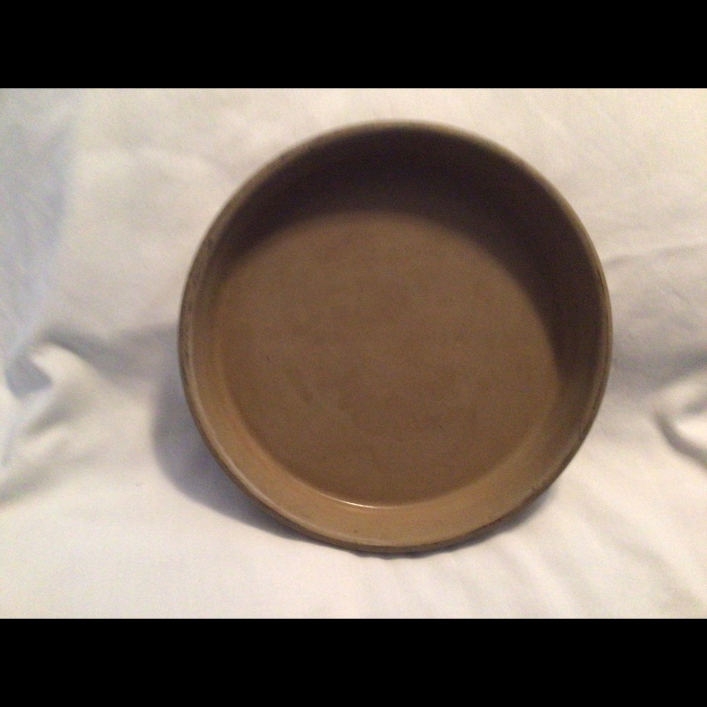 Pampered Chef round dish